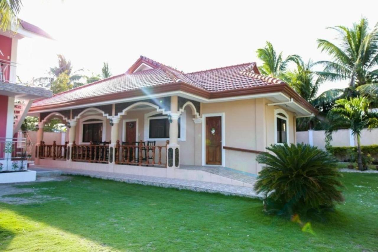 Hotel Reddoorz @ Luzmin Bh Lodging House Oslob Exteriér fotografie