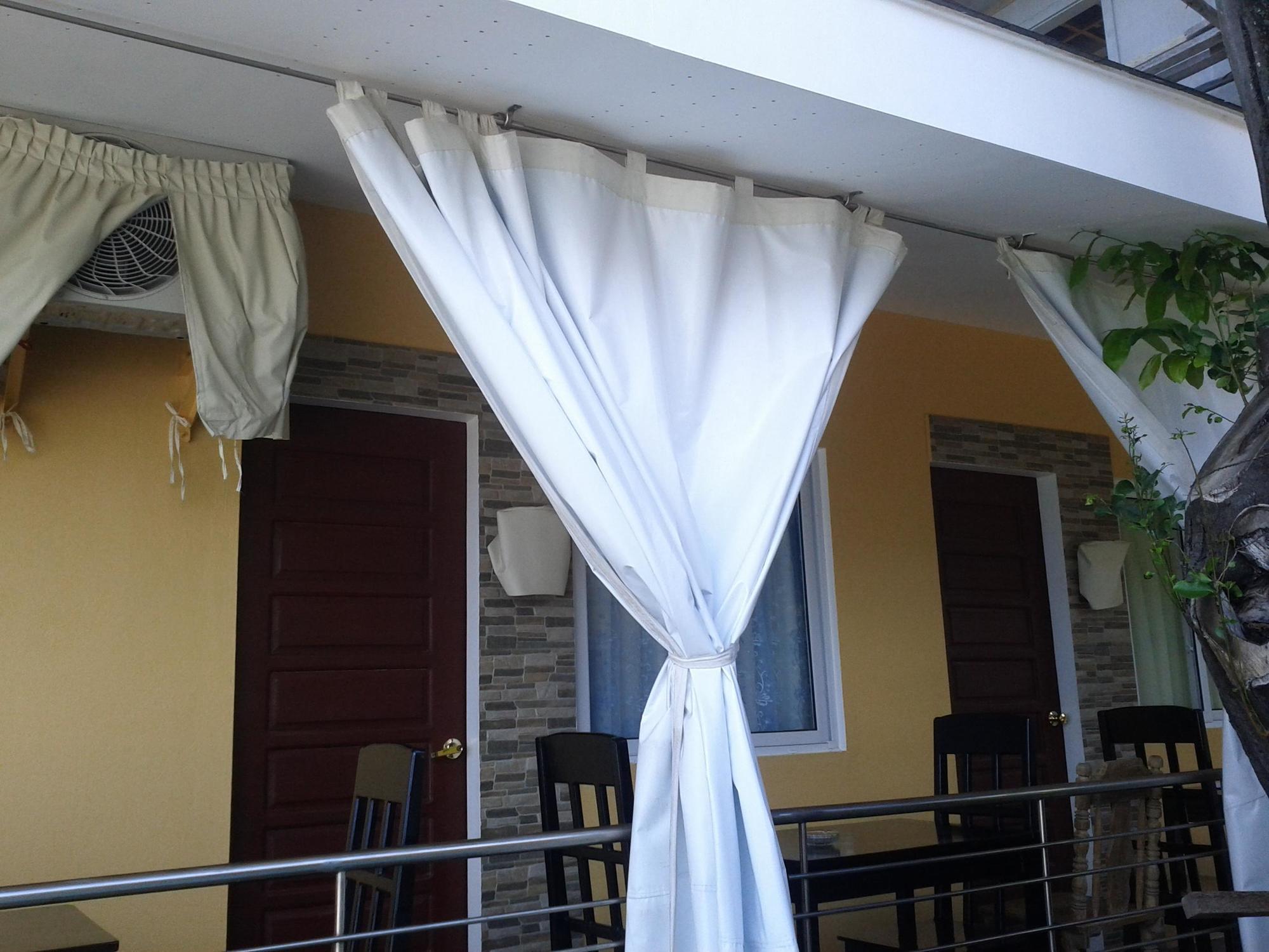 Hotel Reddoorz @ Luzmin Bh Lodging House Oslob Exteriér fotografie